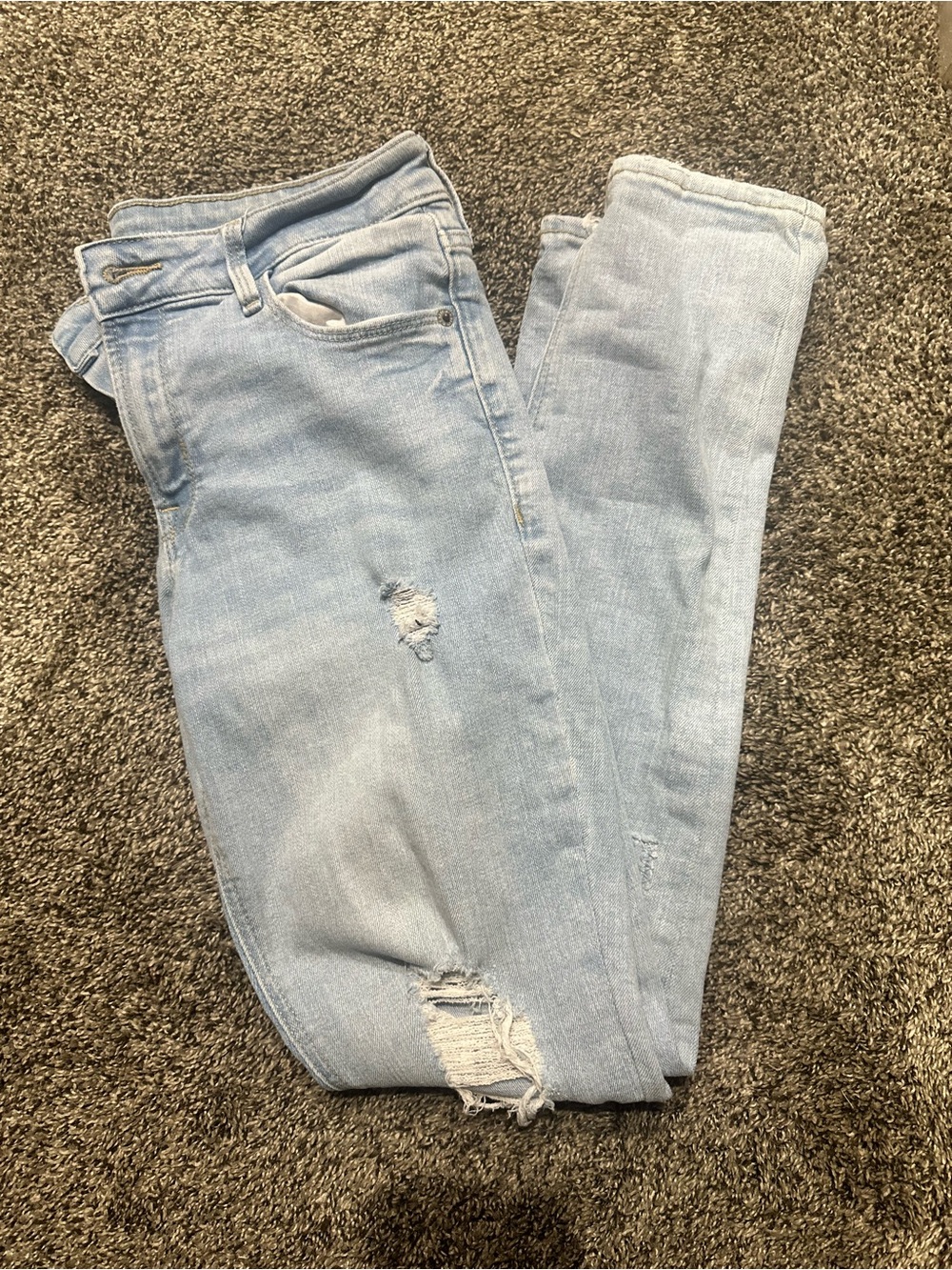 Old Navy Light Blue Skinny Jeans with Distressing
